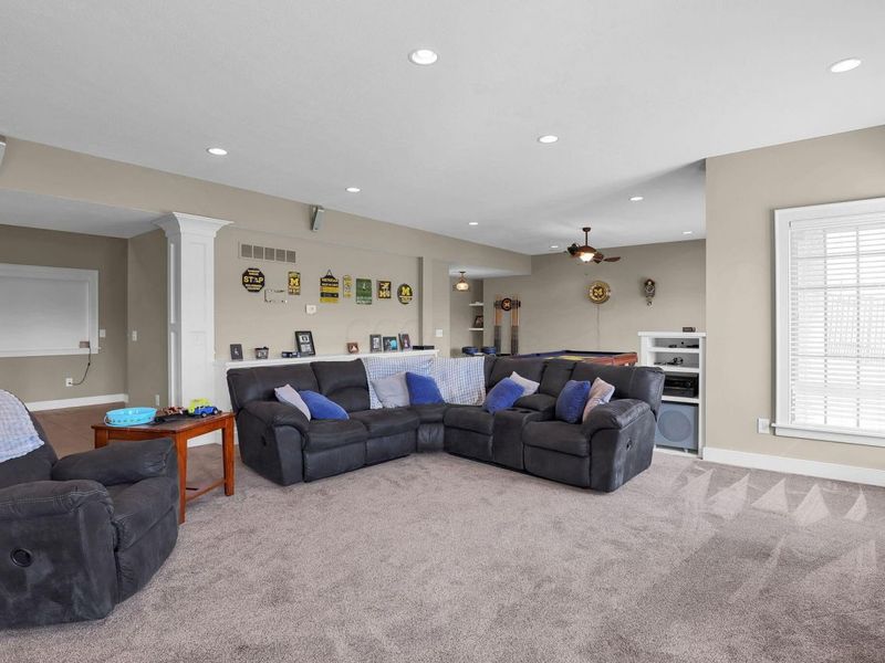 1577 Winding Oak Drive NW, Baltimore, OH 43105 Photo 43