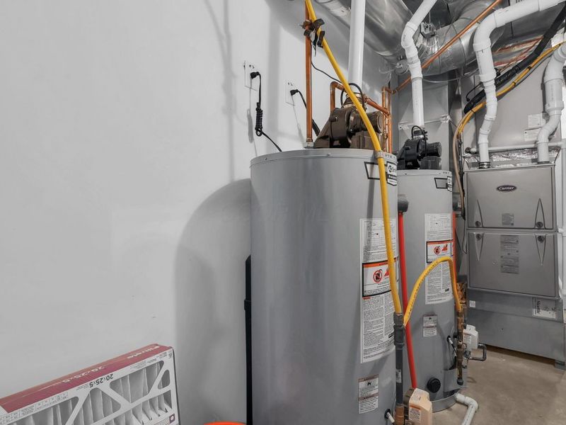 1577 Winding Oak Drive NW, Baltimore, OH 43105 Photo 46