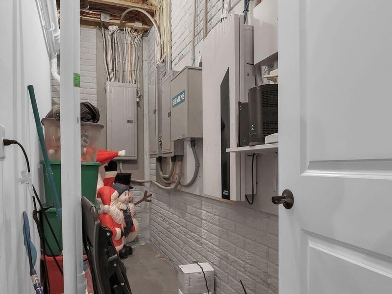 1577 Winding Oak Drive NW, Baltimore, OH 43105 Photo 49