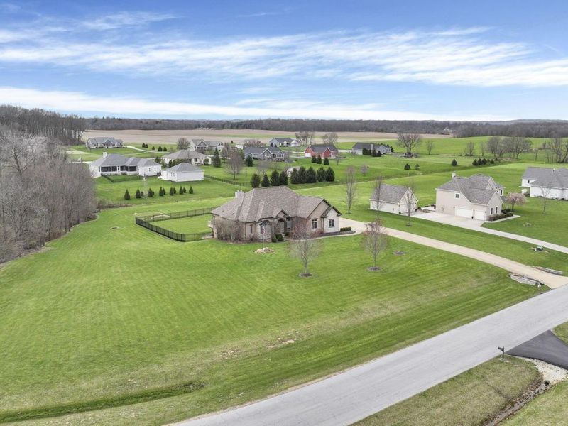 1577 Winding Oak Drive NW, Baltimore, OH 43105 Photo 59