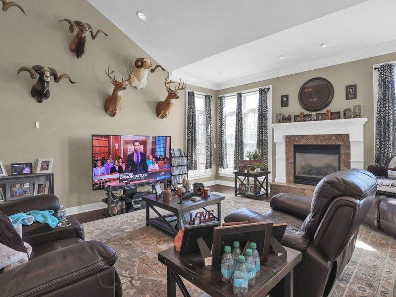 1577 Winding Oak Drive NW, Baltimore, OH 43105 Photo 9