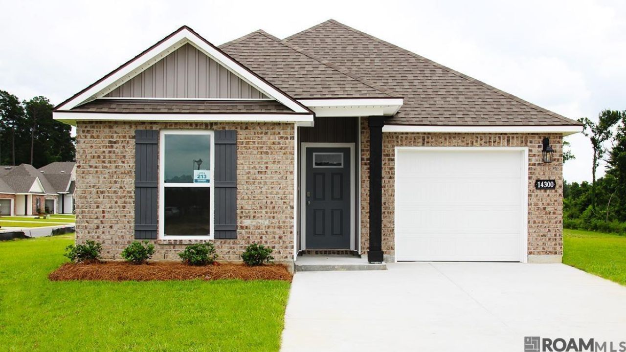 14300 Monmouth Ave, Denham Springs, LA 70726 Main Photo