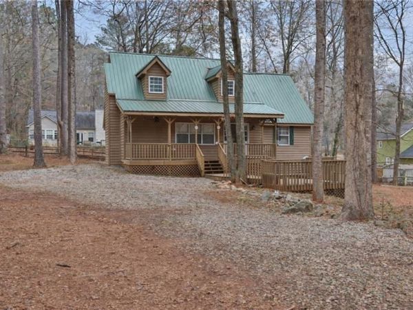 4403 Milton Trail SW, Snellville, GA 30039