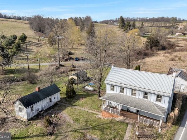 6196 WAGGONERS GAP ROAD, LANDISBURG, PA 17040