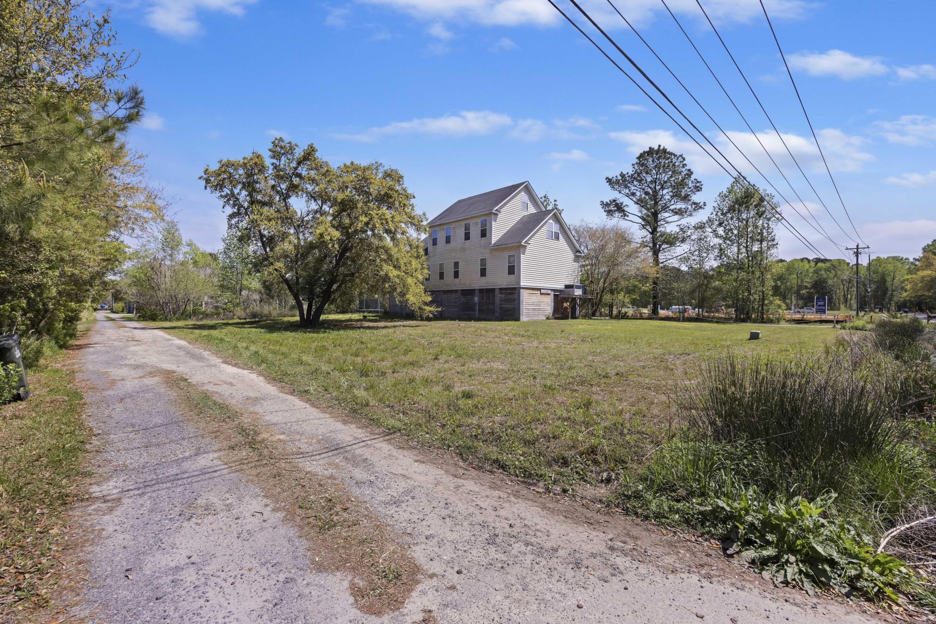 1371 River Road Photo 7