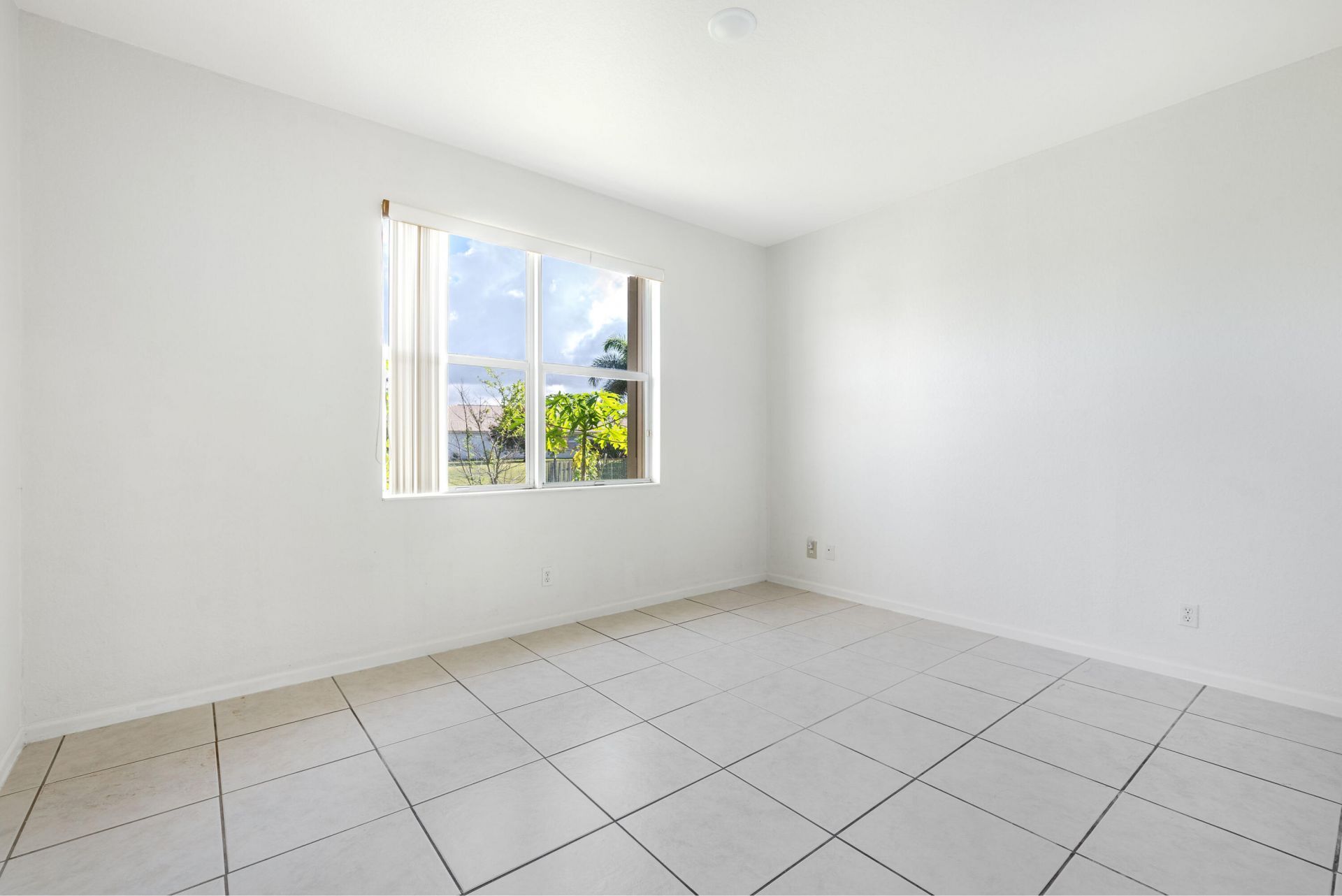 102 Ibisca Terrace, Royal Palm Beach, FL 33411 Photo