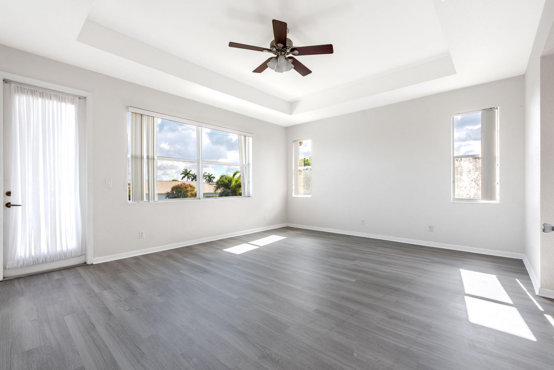 102 Ibisca Terrace, Royal Palm Beach, FL 33411 Photo