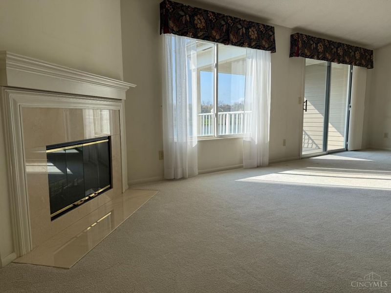 7470 Waterford Drive, Unit 302, Deerfield Twp., OH 45040 Photo 5