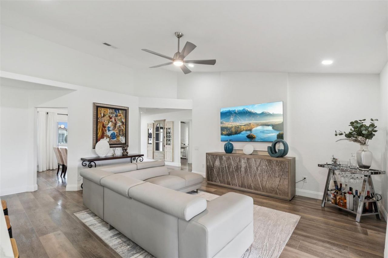 3925 Woodsfield Court, Orlando, FL 32822 Photo