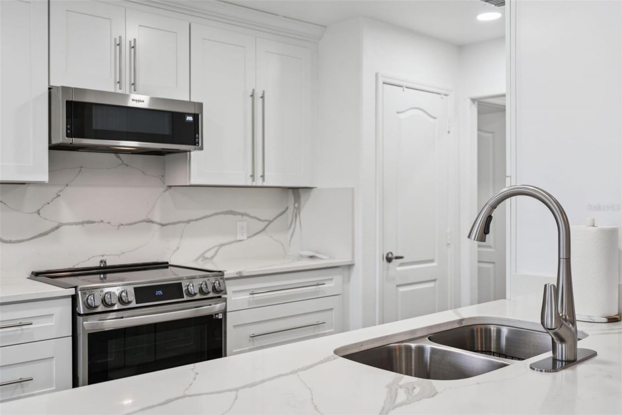 3925 Woodsfield Court, Orlando, FL 32822 Photo