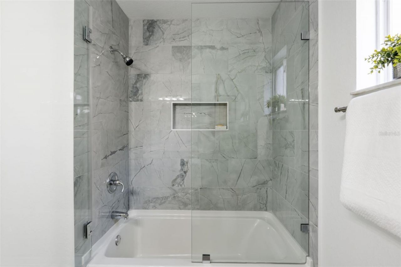 3925 Woodsfield Court, Orlando, FL 32822 Photo