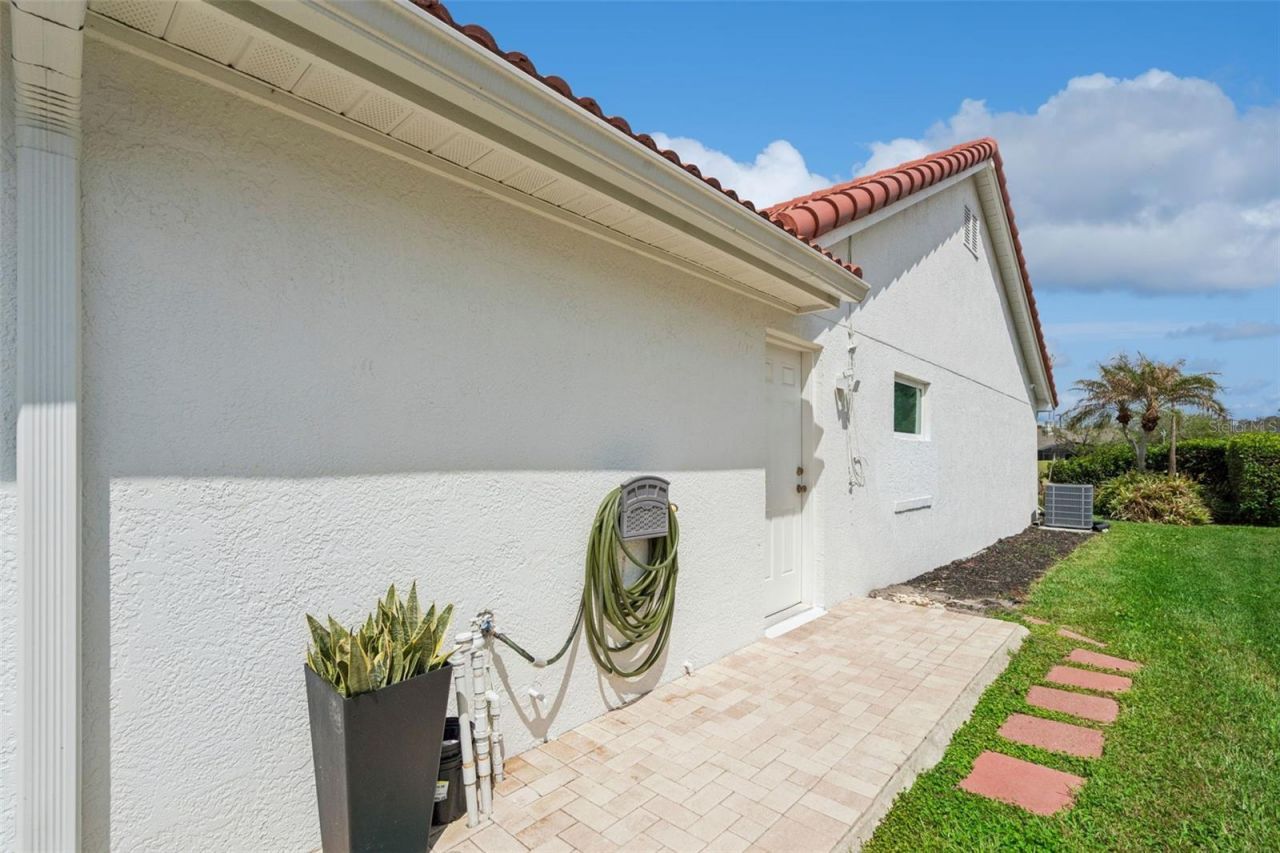 3925 Woodsfield Court, Orlando, FL 32822 Photo