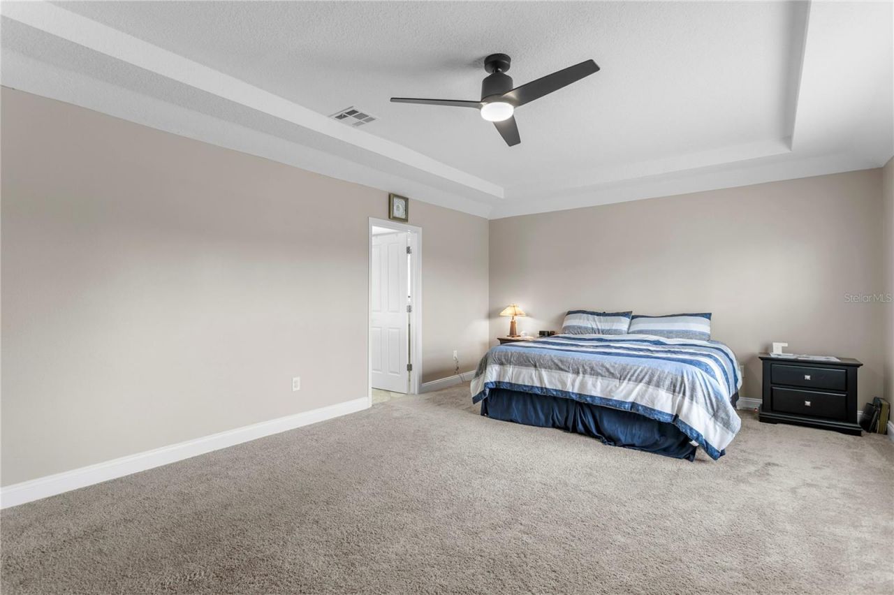 10121 Kingsbridge Avenue , Tampa, FL 33626 Photo