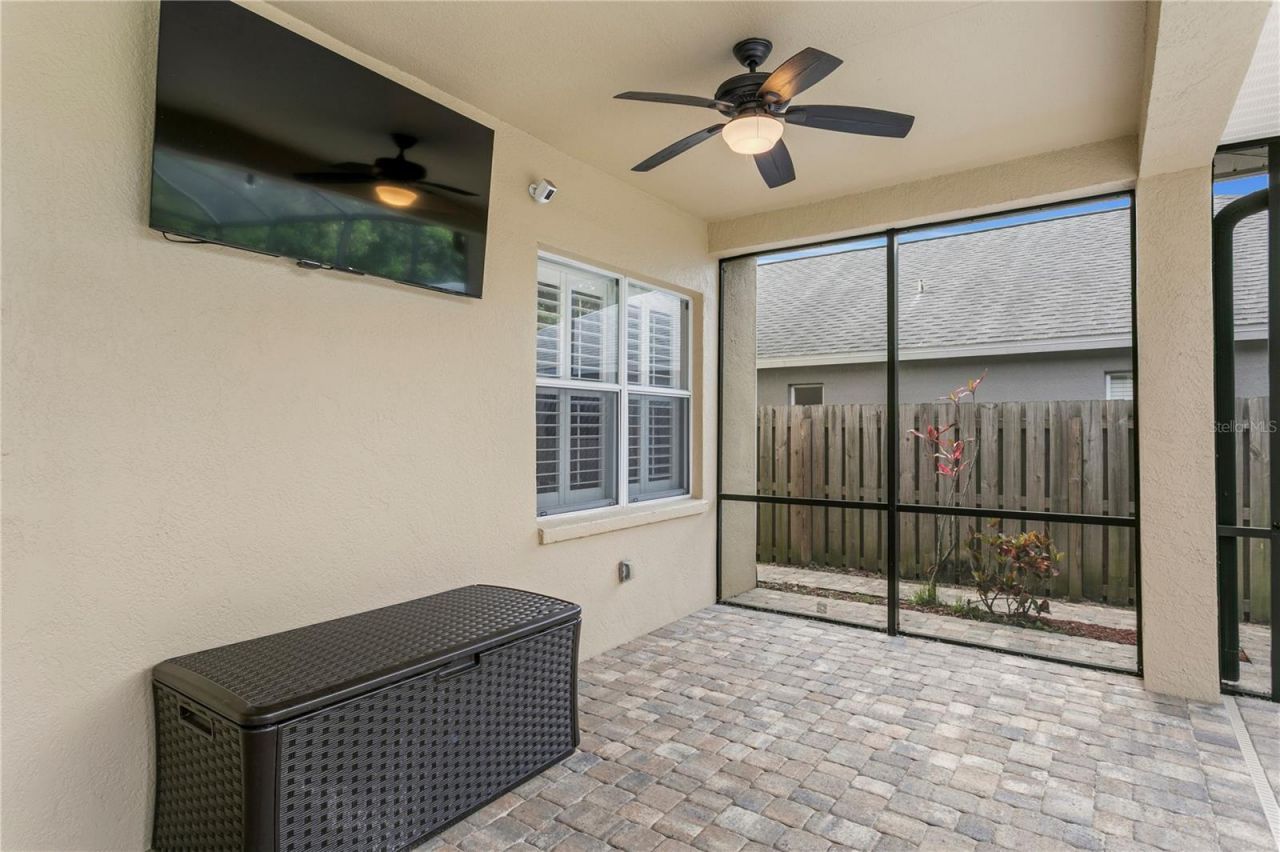 10121 Kingsbridge Avenue , Tampa, FL 33626 Photo