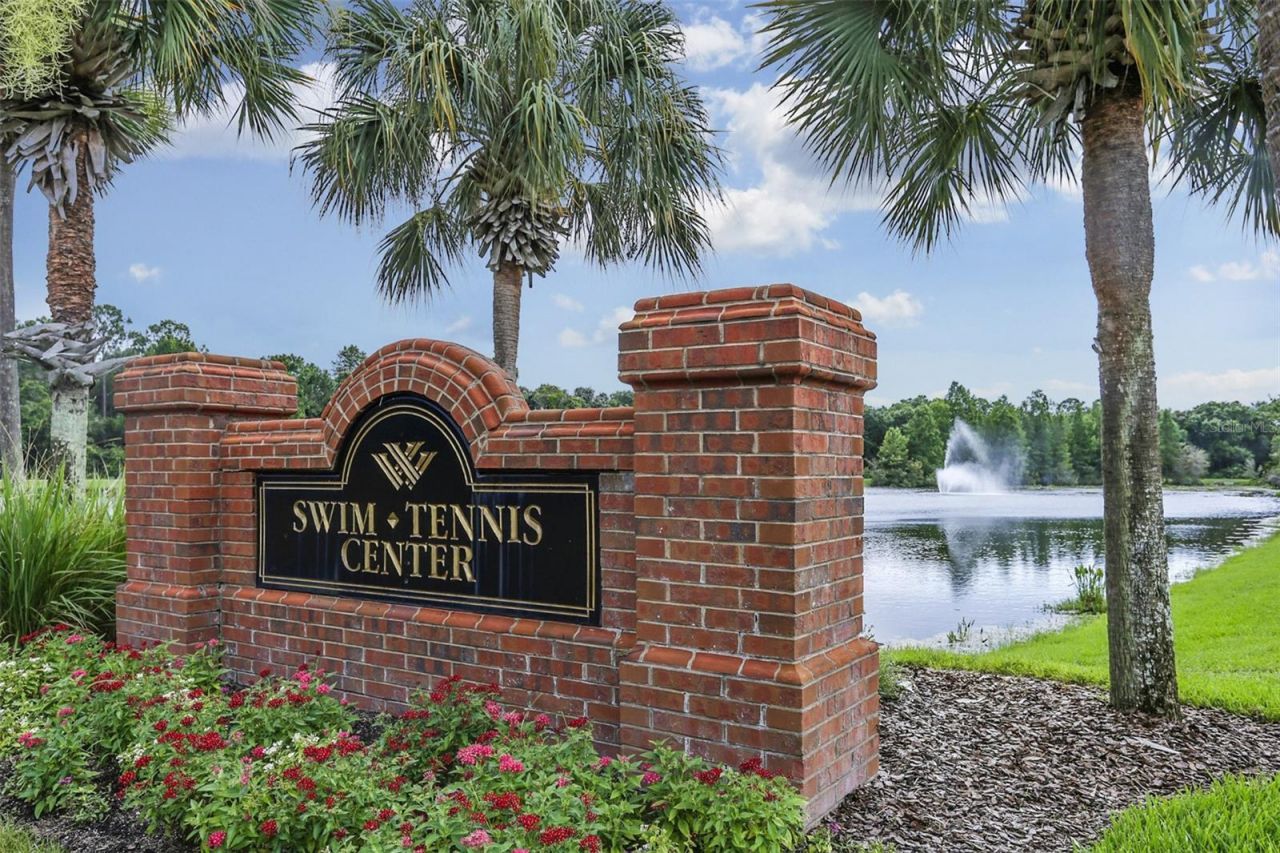 10121 Kingsbridge Avenue , Tampa, FL 33626 Photo