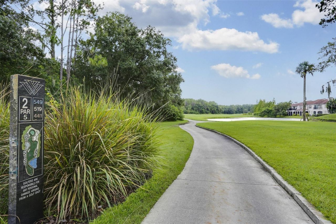 10121 Kingsbridge Avenue , Tampa, FL 33626 Photo