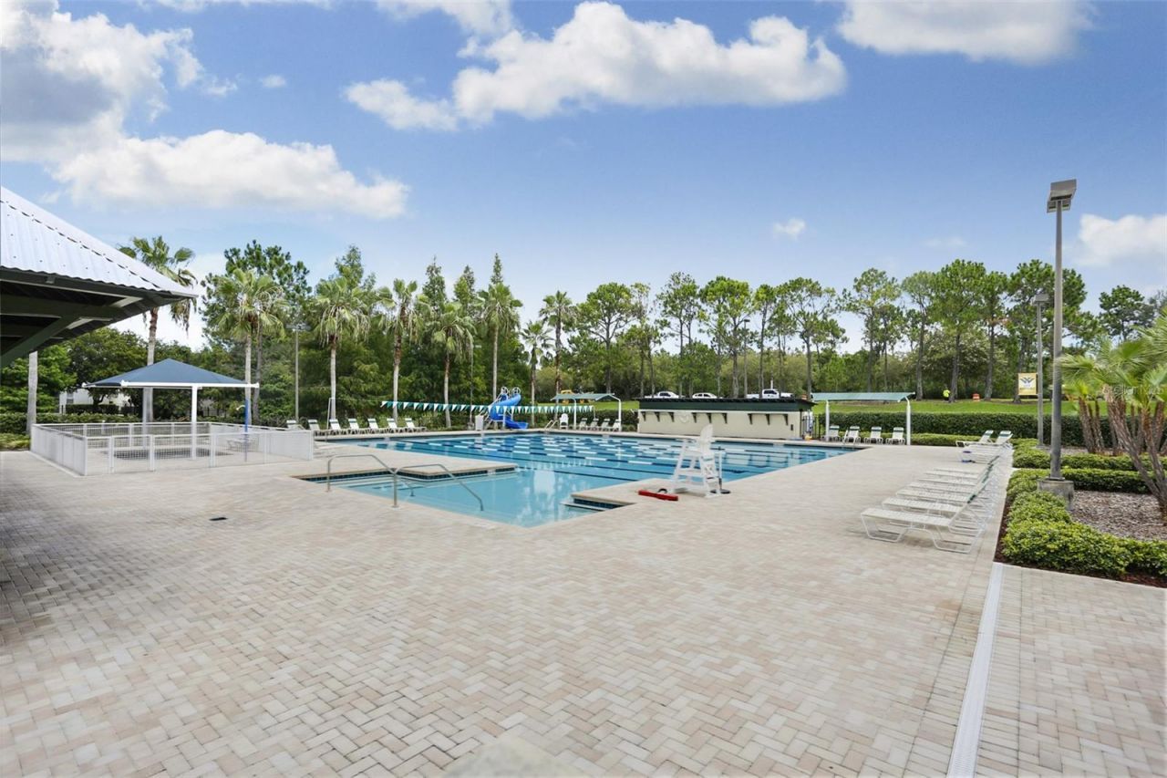 10121 Kingsbridge Avenue , Tampa, FL 33626 Photo