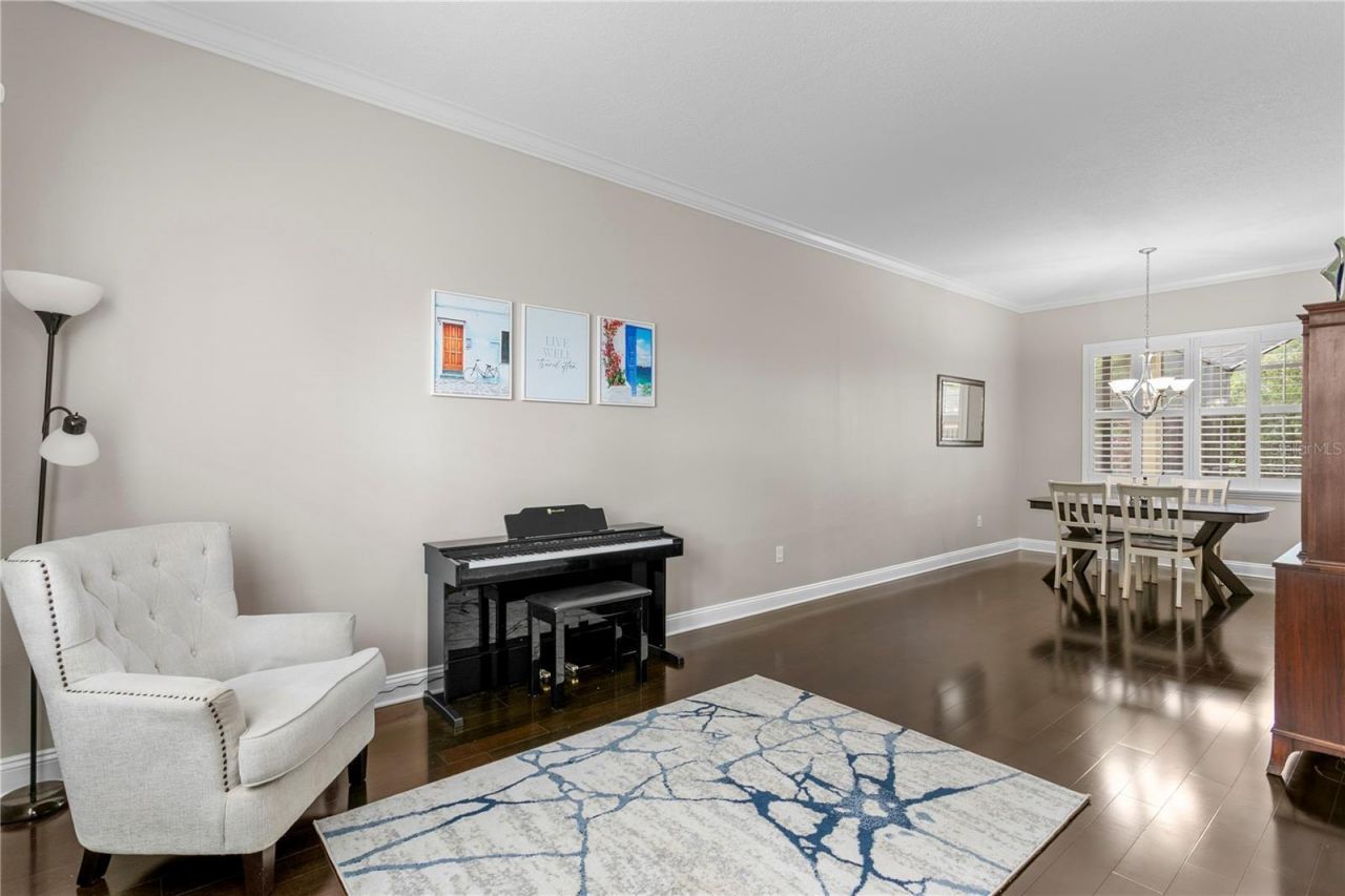 10121 Kingsbridge Avenue , Tampa, FL 33626 Photo