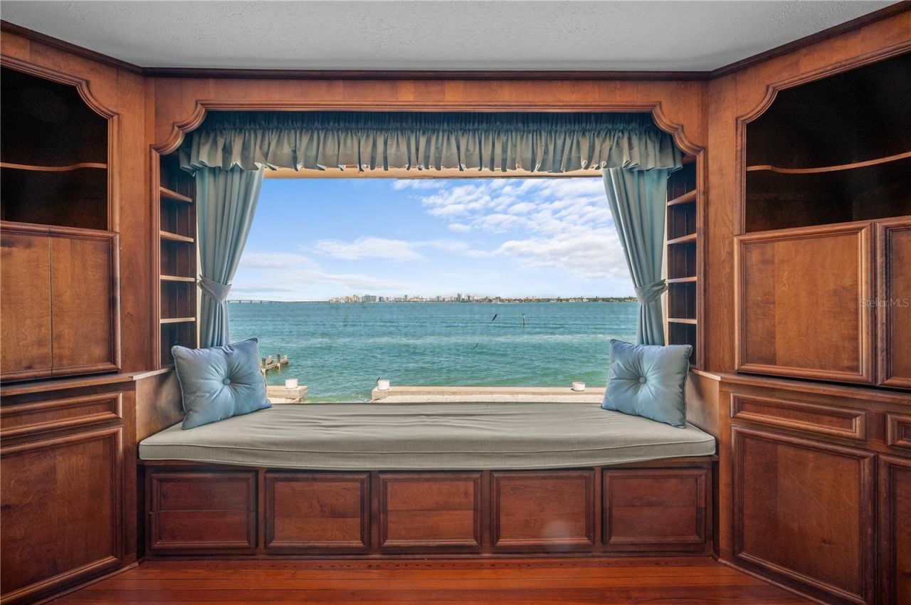 679 Norsota Way, Sarasota, FL 34242 Photo