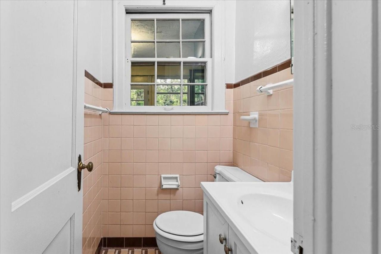 779 NW 37th Street , Gainesville, FL 32607 Photo