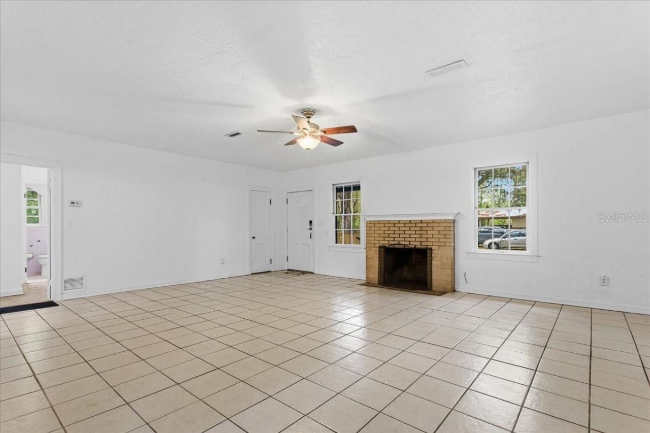 779 NW 37th Street , Gainesville, FL 32607 Photo