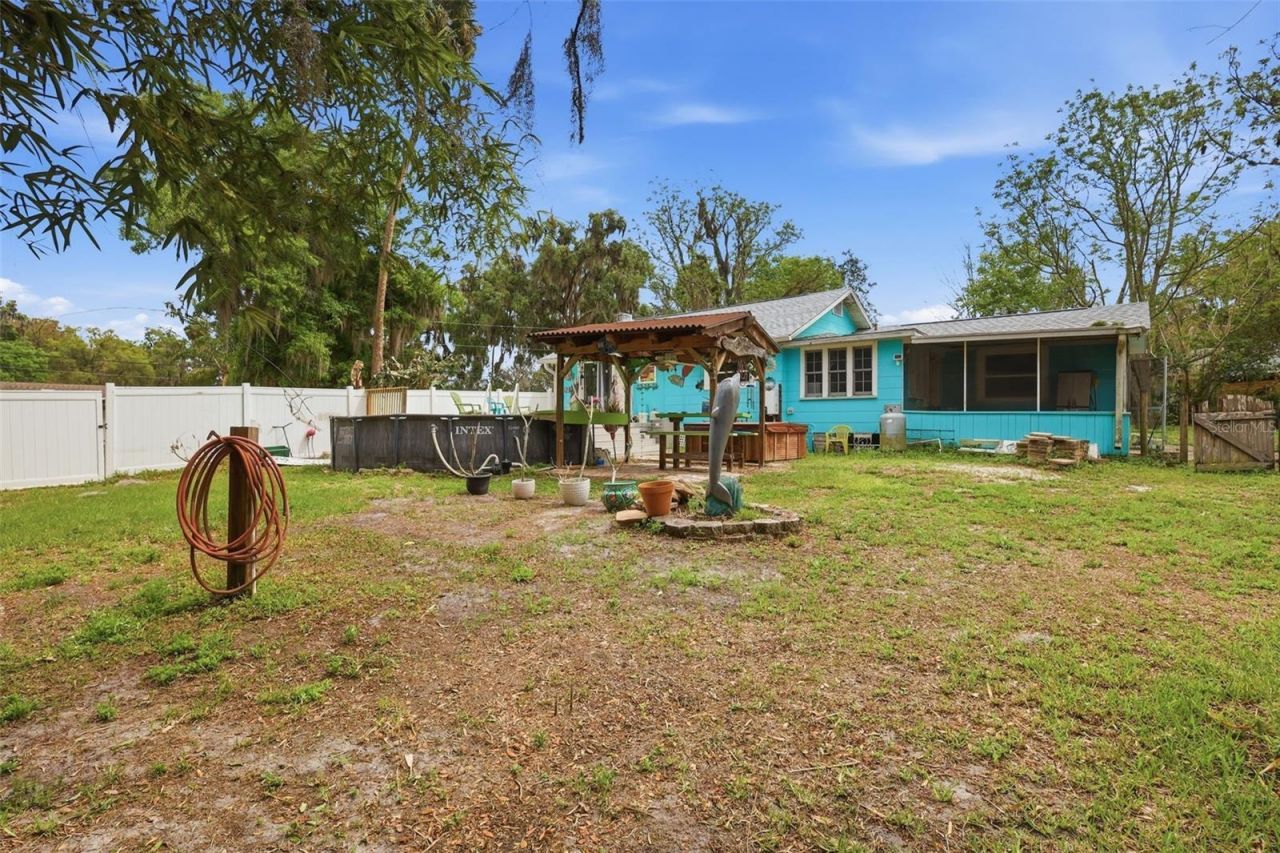 460 Alhambra Avenue, De Leon Springs, FL 32130 Photo