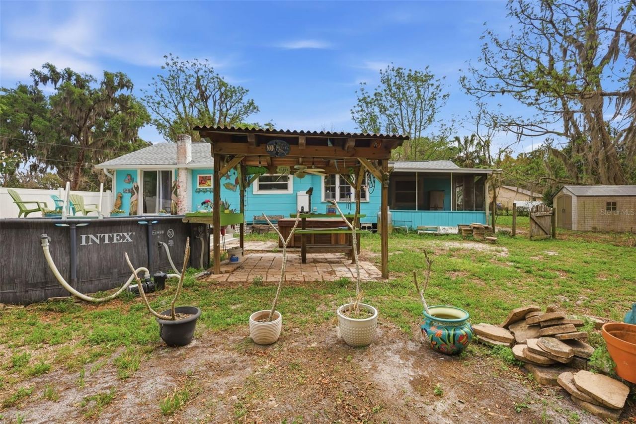 460 Alhambra Avenue, De Leon Springs, FL 32130 Photo