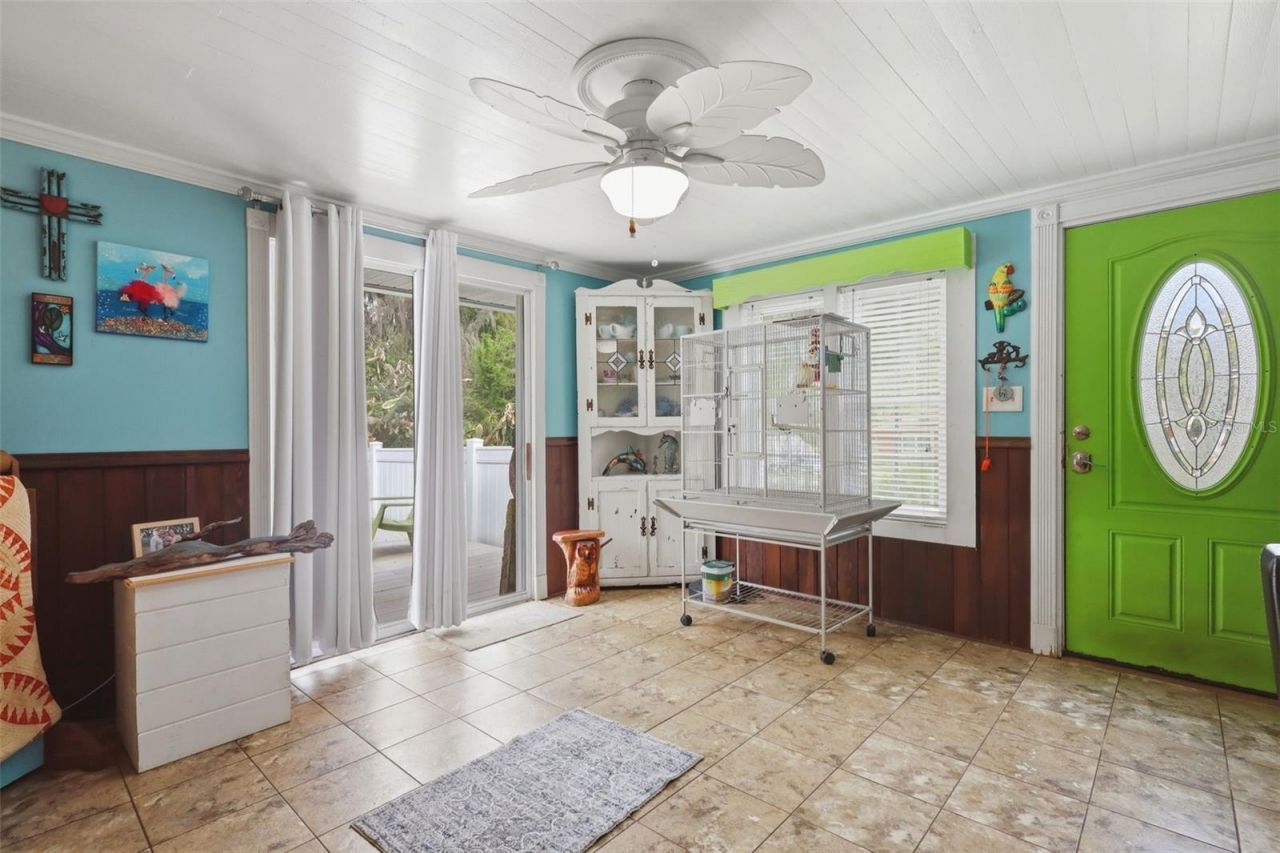 460 Alhambra Avenue, De Leon Springs, FL 32130 Photo