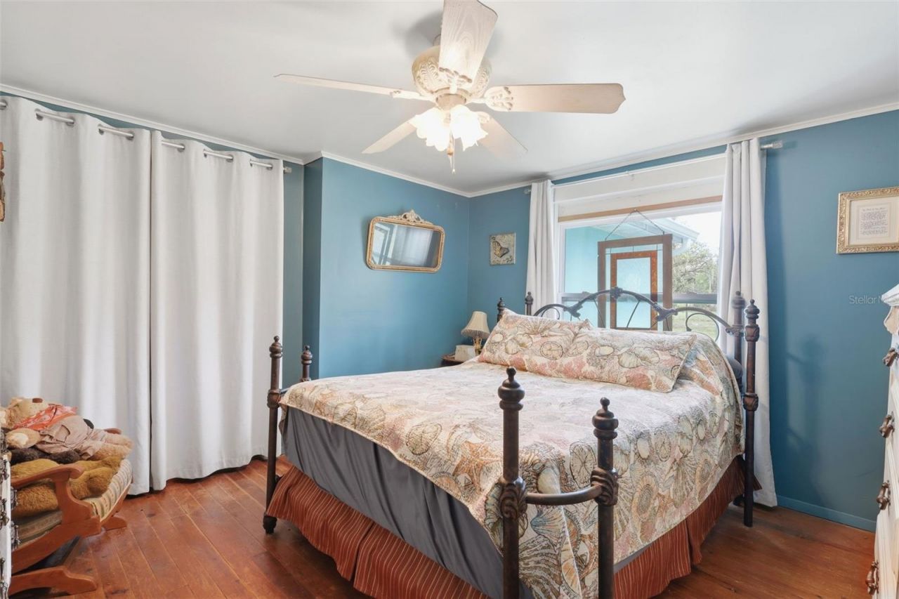 460 Alhambra Avenue, De Leon Springs, FL 32130 Photo