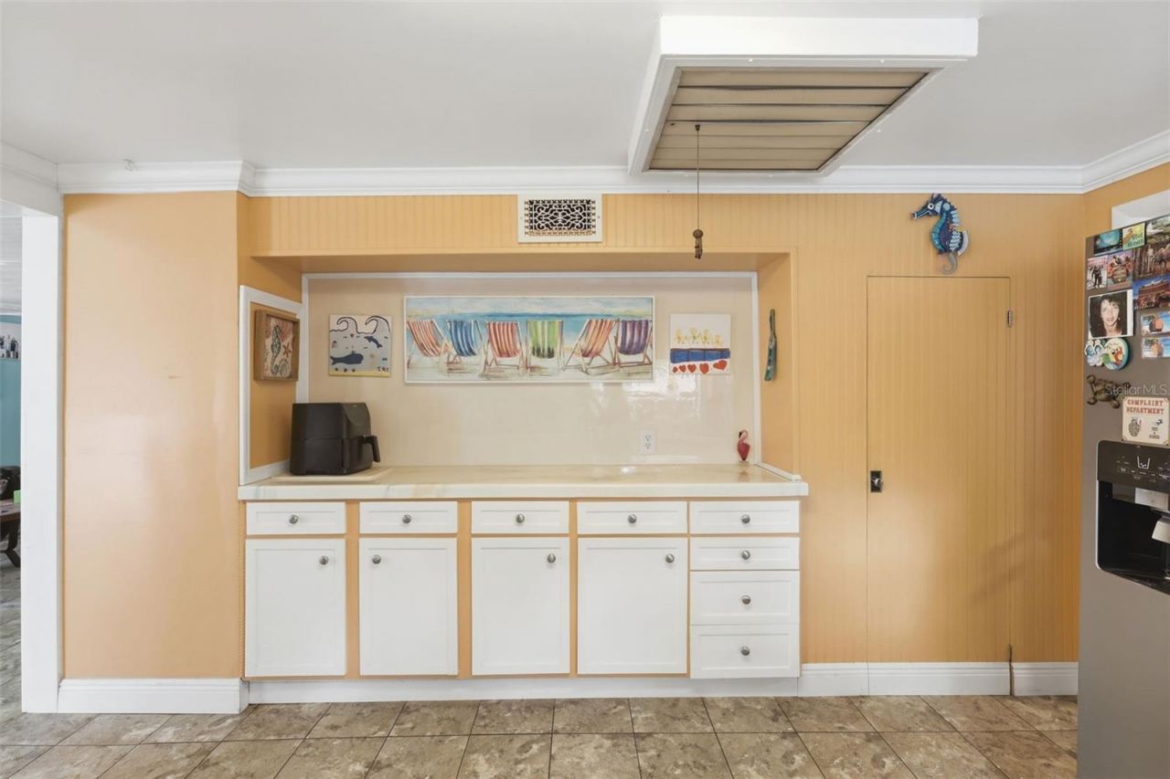 460 Alhambra Avenue, De Leon Springs, FL 32130 Photo