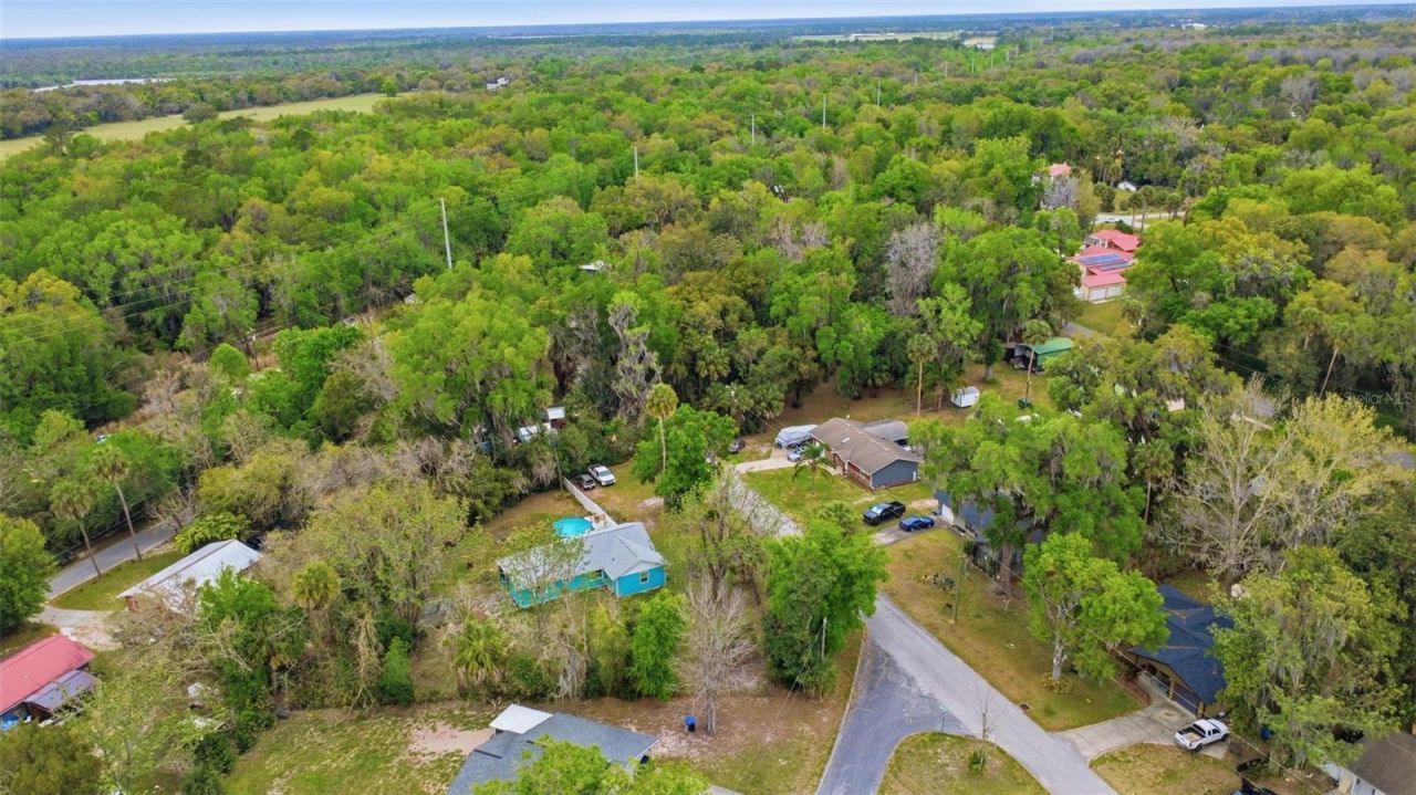 460 Alhambra Avenue, De Leon Springs, FL 32130 Photo