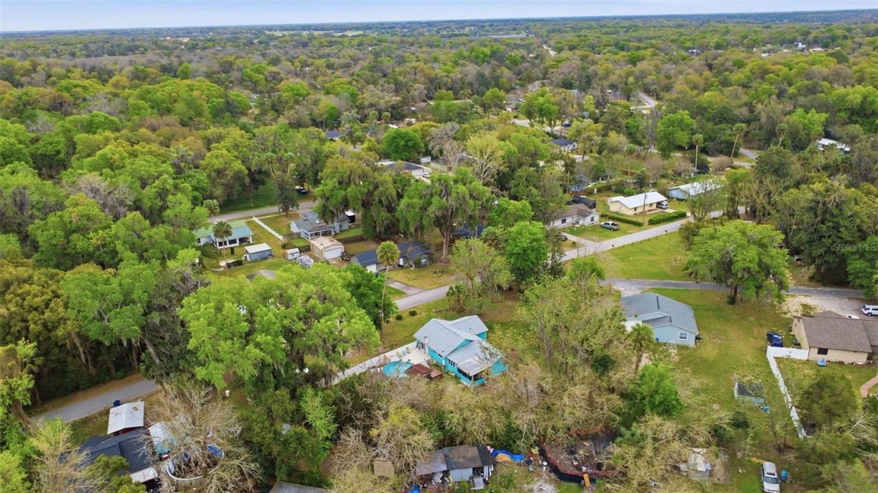 460 Alhambra Avenue, De Leon Springs, FL 32130 Photo