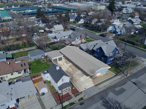 515 E Carlisle Ave, Spokane, WA 99207