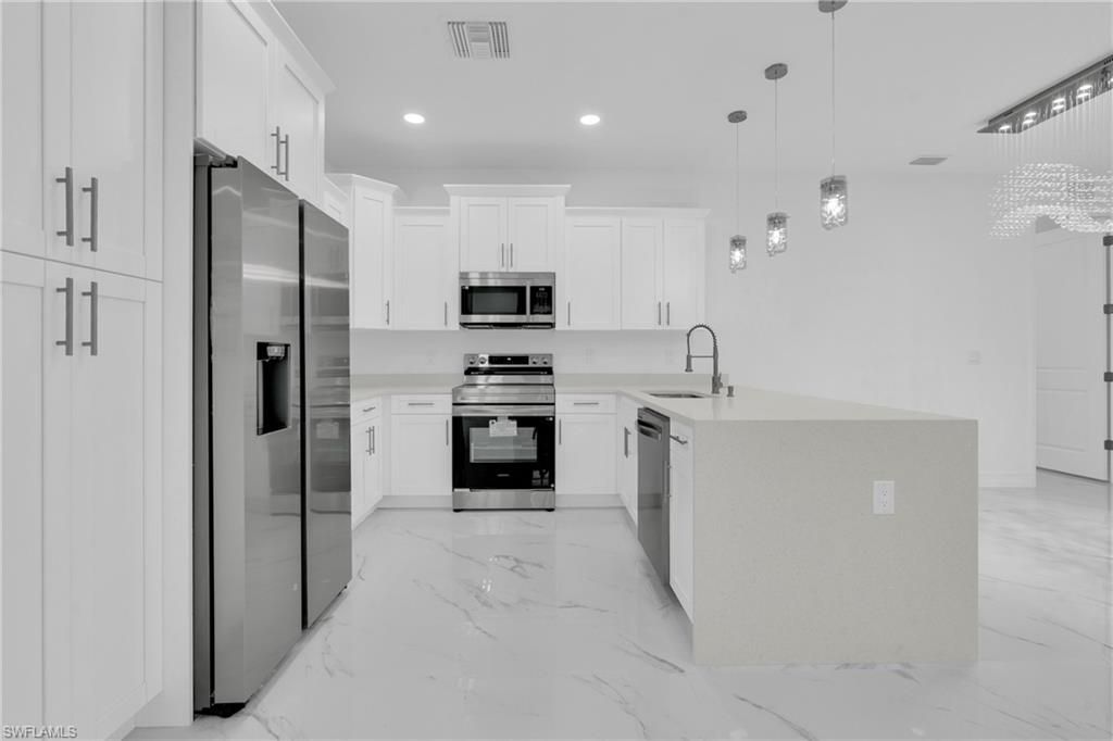 2115 Polar Ave , Alva, FL 33920 Photo