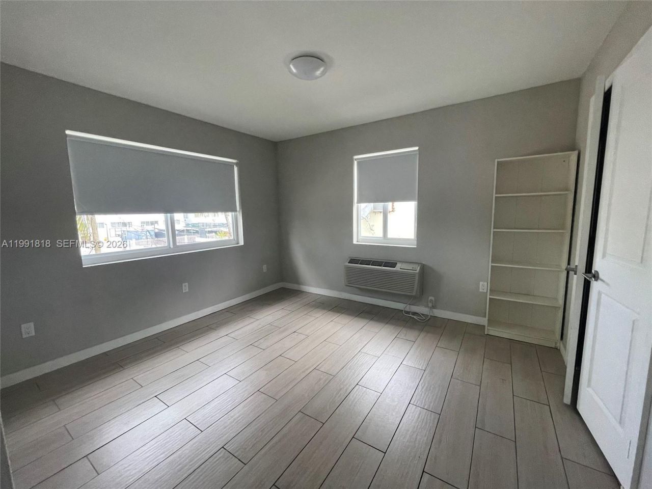625 77th St, Unit 2, Miami Beach, FL 33141 Photo