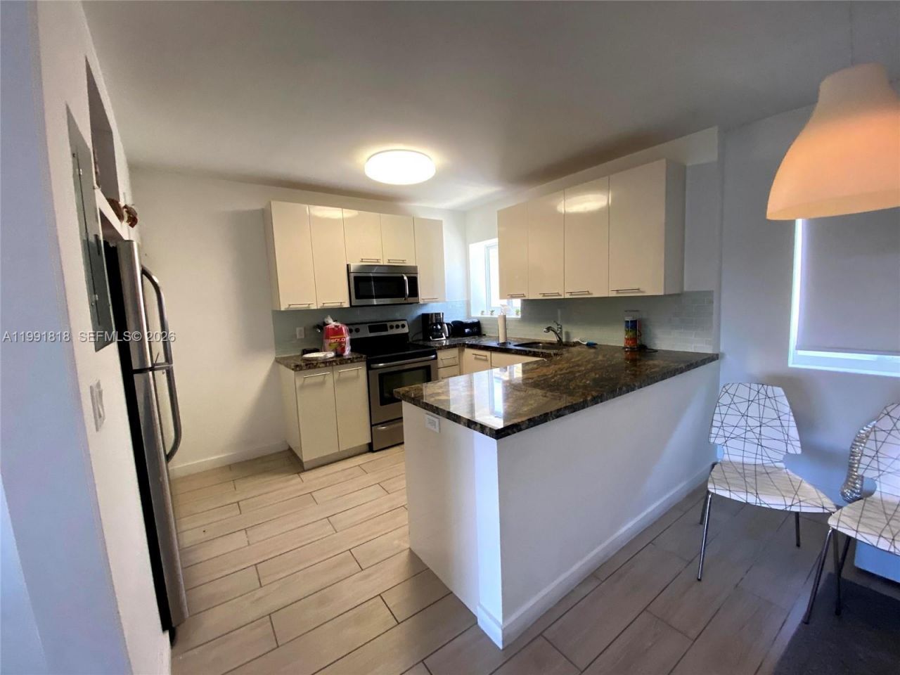 625 77th St, Unit 2, Miami Beach, FL 33141 Photo