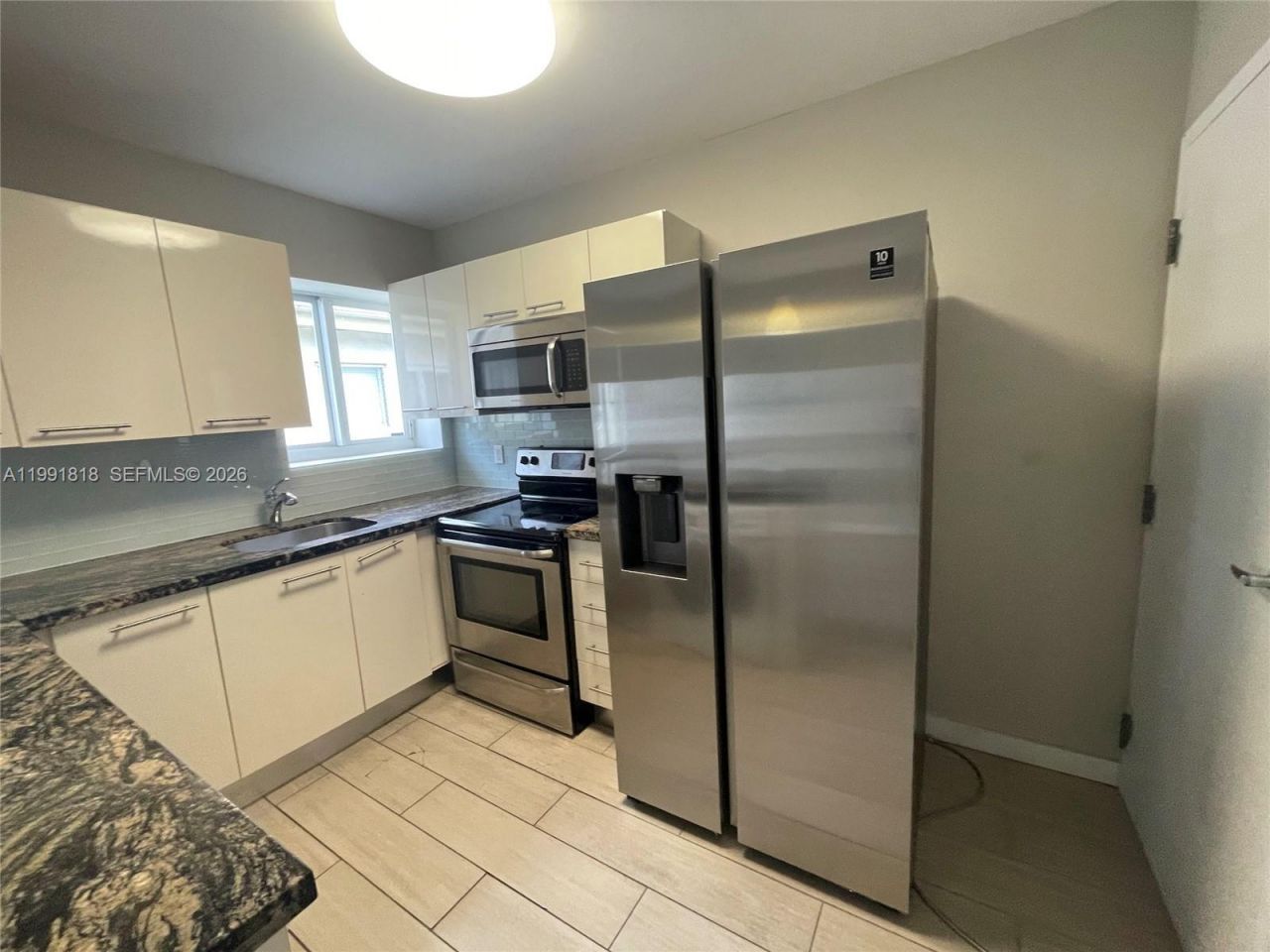 625 77th St, Unit 2, Miami Beach, FL 33141 Photo