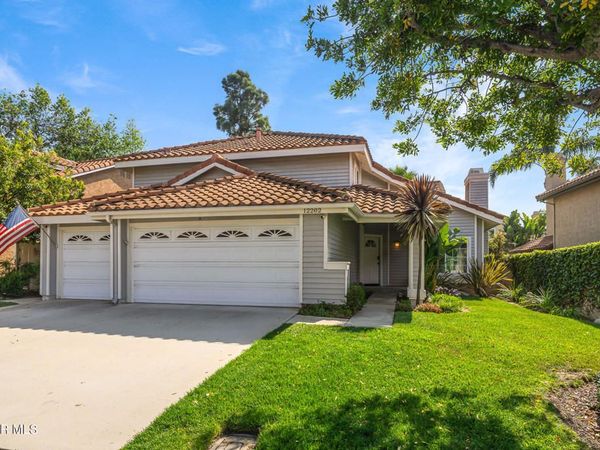 12202 Willow Hill Drive, Moorpark, CA 93021