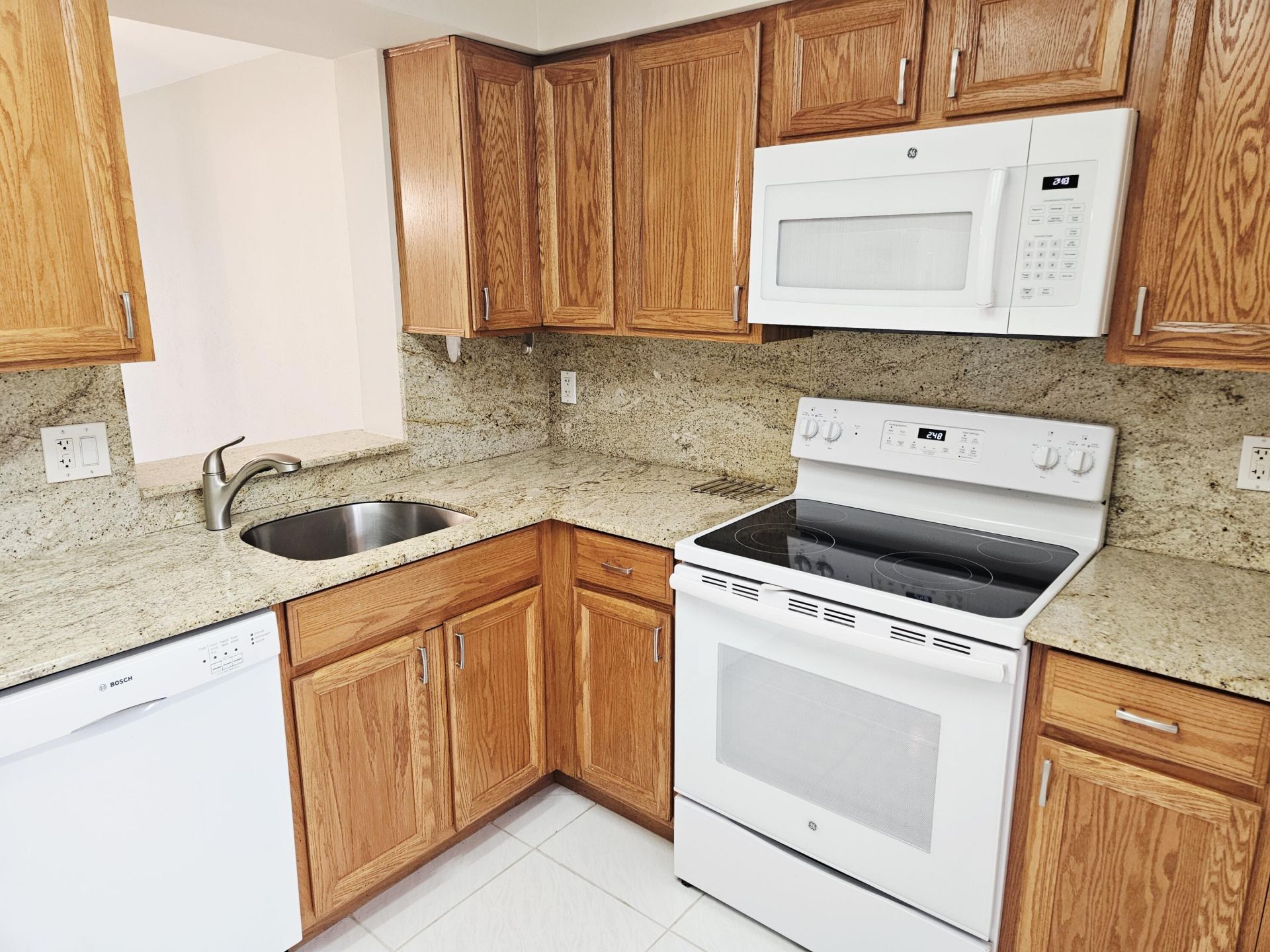 14747 Cumberland Drive, Unit 3010, Delray Beach, FL 33446 Photo