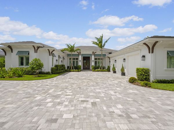 206 Locha Drive, Jupiter, FL 33458