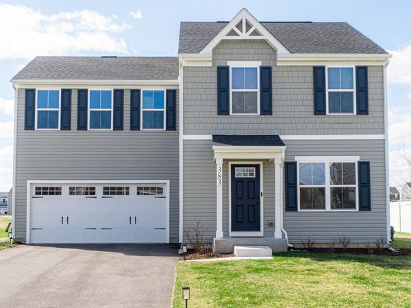 383 Thresher Street , DeKalb, IL 60115