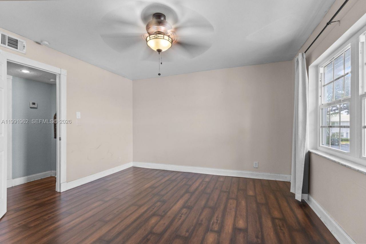 8069 SW 18th Ct, Unit 4-7, Davie, FL 33324 Photo