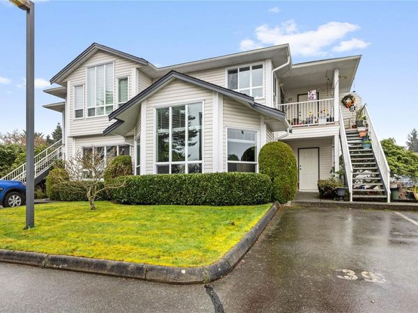 6245 Blueback Rd, Unit 39, Nanaimo, BC V9V 1N7