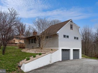 509 BUNKER HILL ROAD, STRASBURG, PA 17579