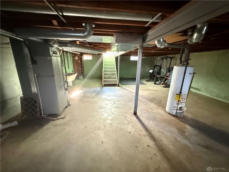 235 Loretta Drive, Dayton, OH 45415 Photo 18