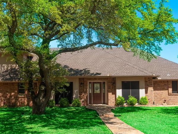 13 Crestview Circle, Rockwall, TX 75087