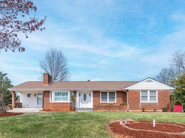 1128 Snead Circle, Bedford, VA 24523
