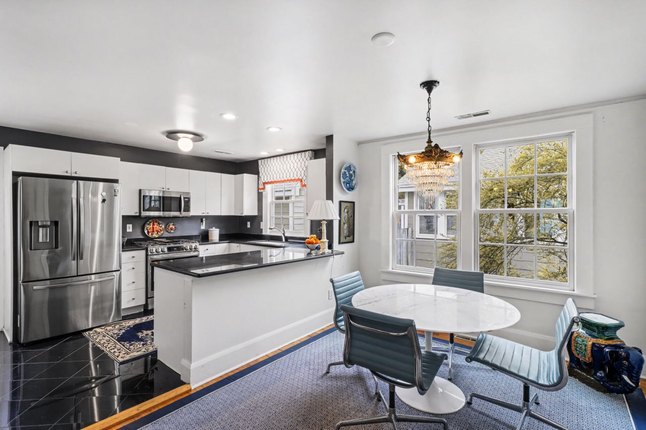 49 Clemson Street Photo 11