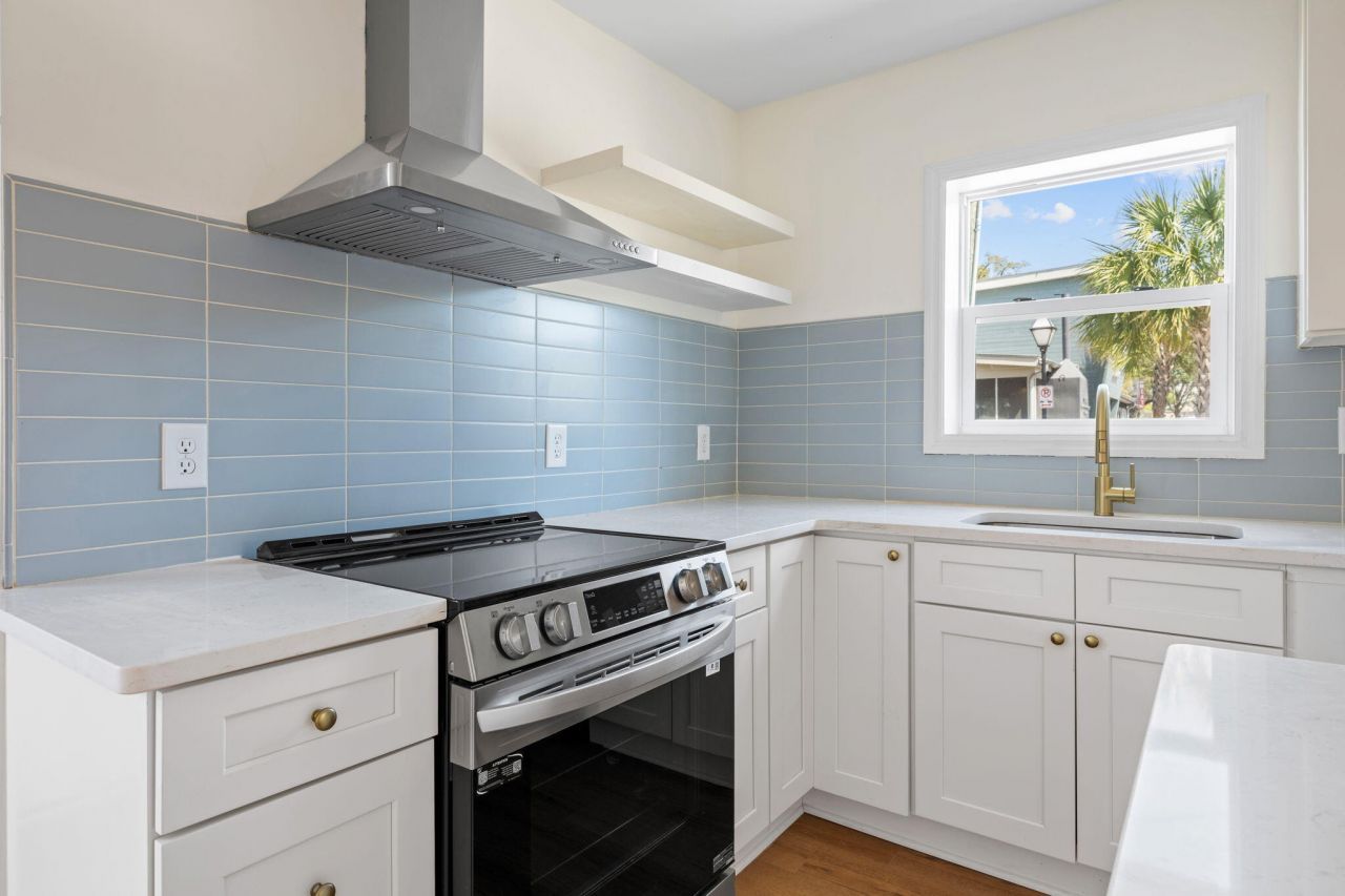 30 Isabella Street Photo 4