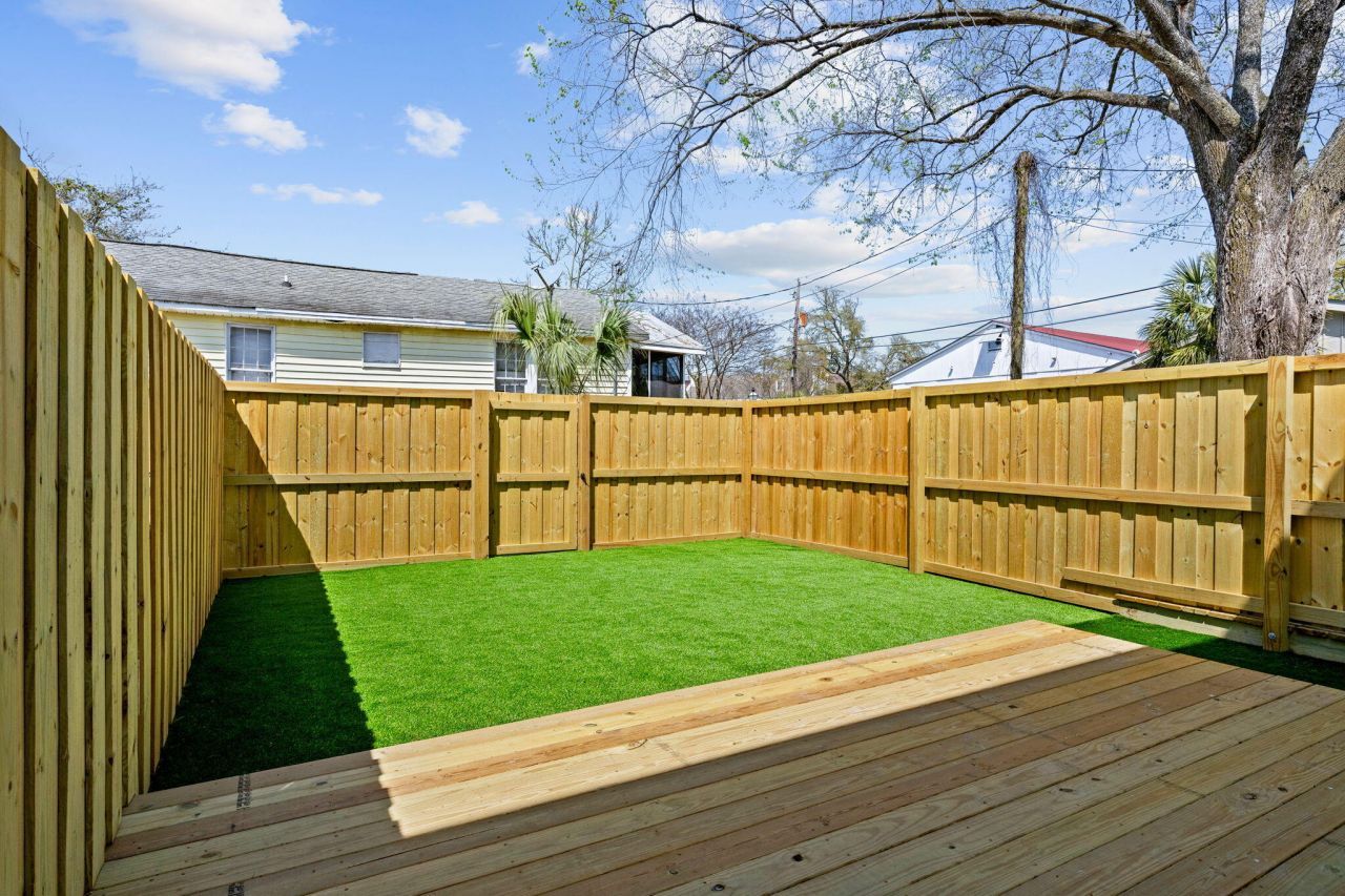 30 Isabella Street Photo 9